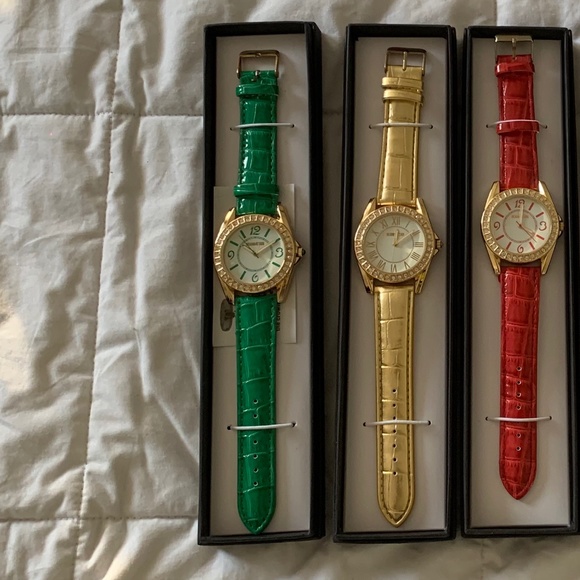 NWT Manhattan by Crotan Ladies Quartz Watch, Genuine leather band, Green - Picture 5 of 5